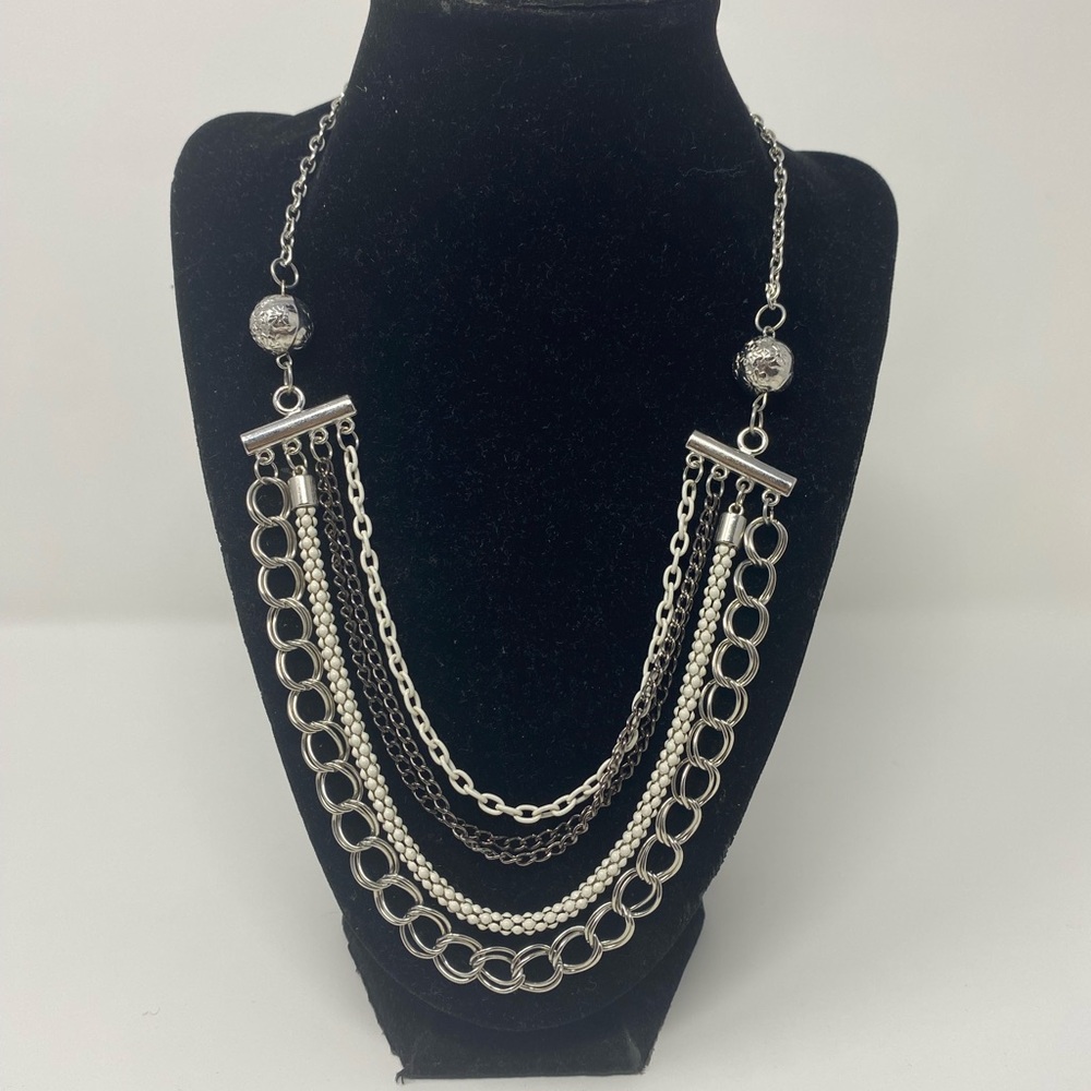 Reversible Silver Chain Pattern Necklace